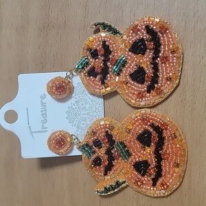 Seed Beaded Post Pumpkin Earrings